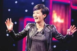 两位主持人爆料新闻,揭秘幕后真相  第2张